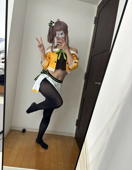 Kogane Akino top model image