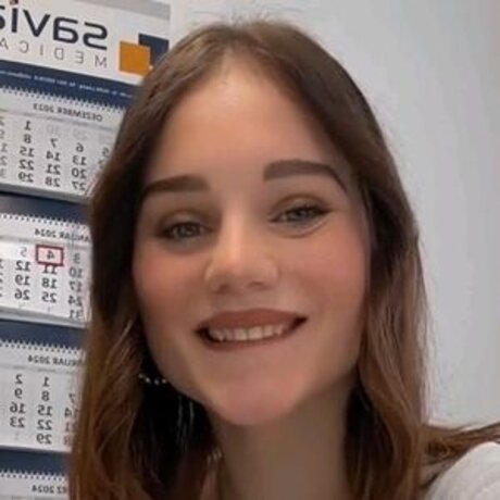 Livefortwo model perfect img