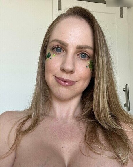 zarzareels pornstar exclusive picture