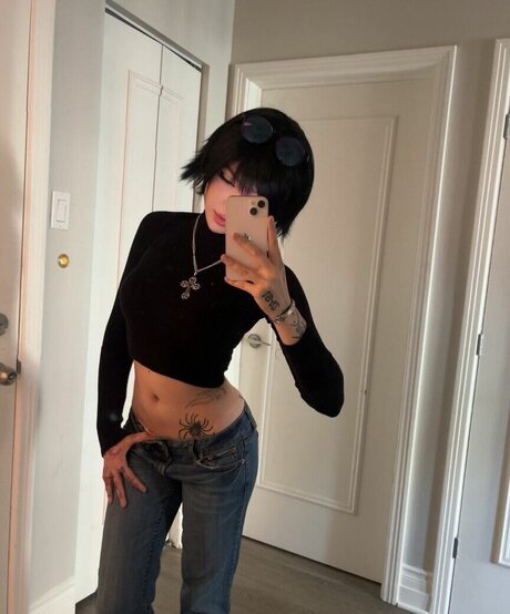 Laurinchhhe perfect actress pictures