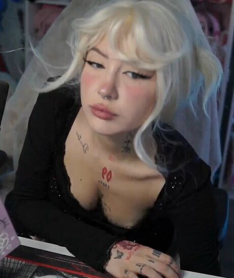 Laurinchhhe pornstar hot img