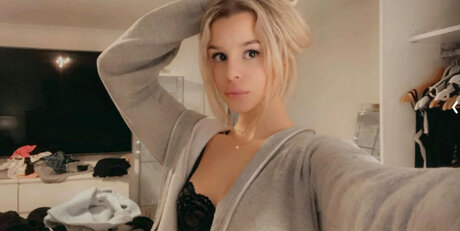 Bellalupascu pornstar nudes pics