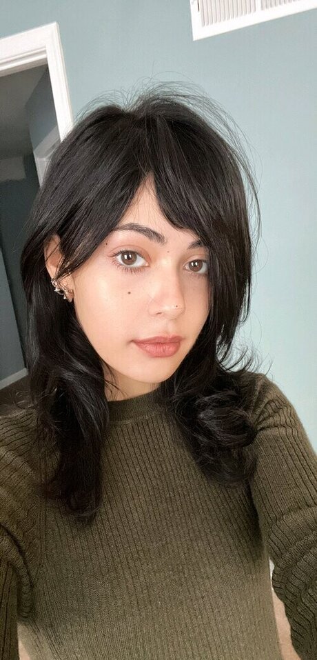 Beta s Inferno nice model photos