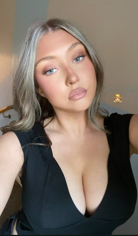 Tilde M llergren erotic pornstar pics