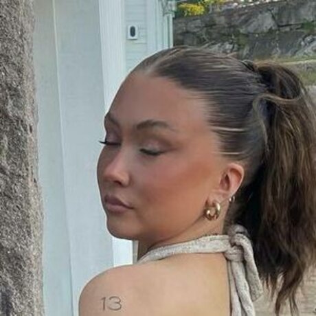 Tilde M llergren Photo Gallery