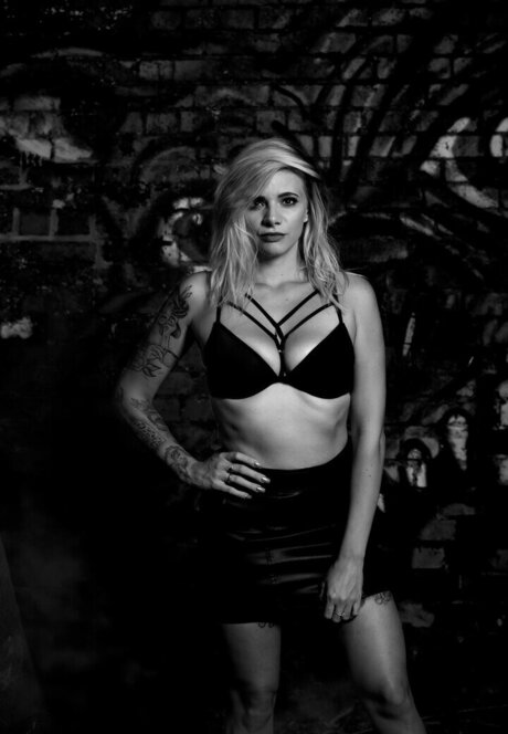 asian tattoo onlyfans porno archive