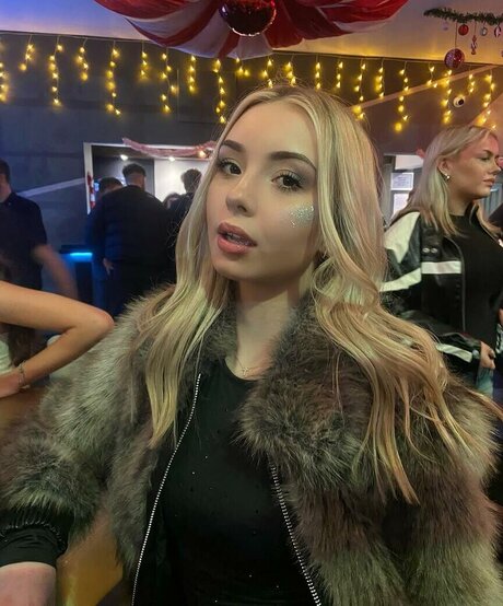 kamilalenajanicka beautiful model galleries