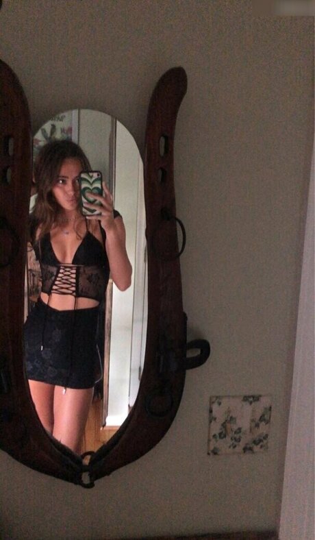 shemale cum in mouth onlyfans nice images