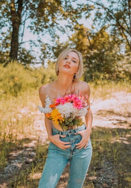 ashleyyy597 star porn gallery