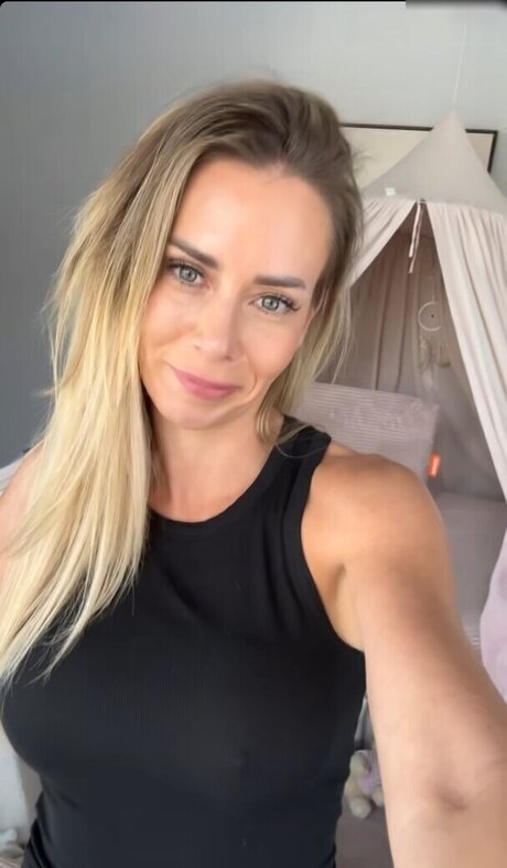 Alina Schulte im Hoff porn star archive