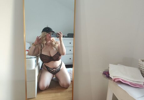 sucking cock onlyfans exclusive galleries