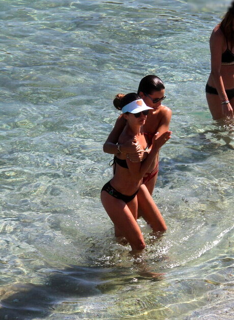 Anna Lewandowska star sexy photos