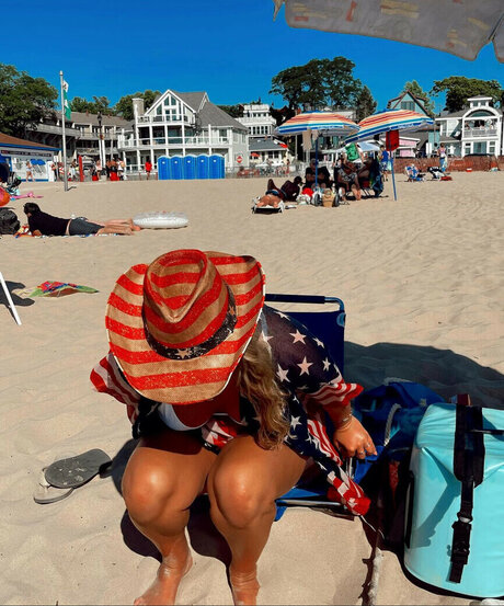 Maggie Kimberlin nudes actress pic