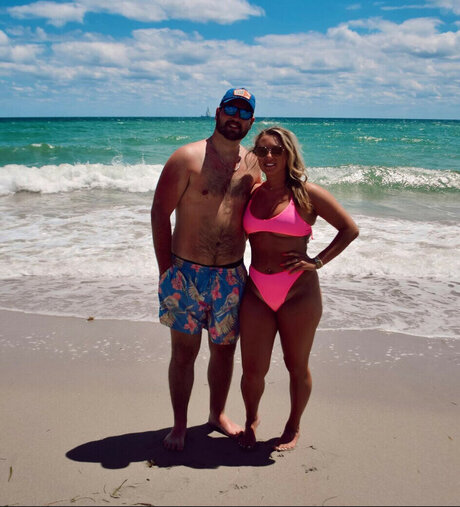 Maggie Kimberlin model pretty pictures