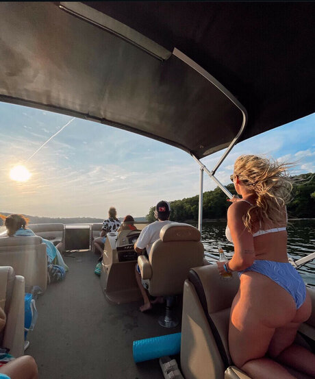 Maggie Kimberlin beautiful actress photos