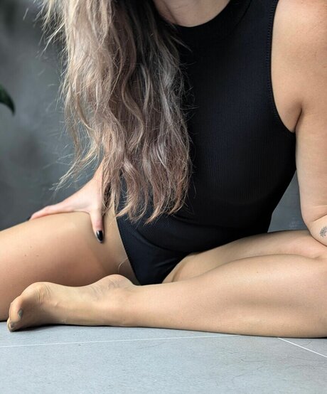 Mrs Blackheart nice model pictures