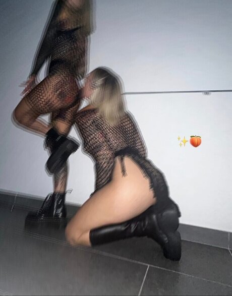 Carina mthrfckr erotic pornstar image