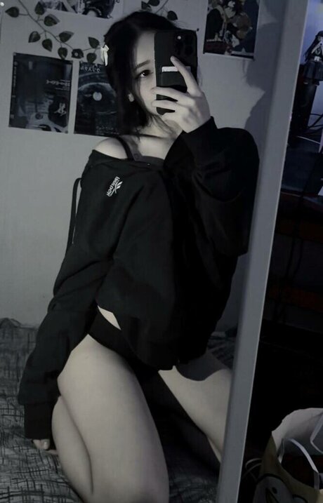 shinoaqi hot pornstar image