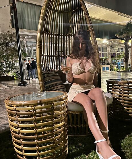 shir vaturi model nice gallery