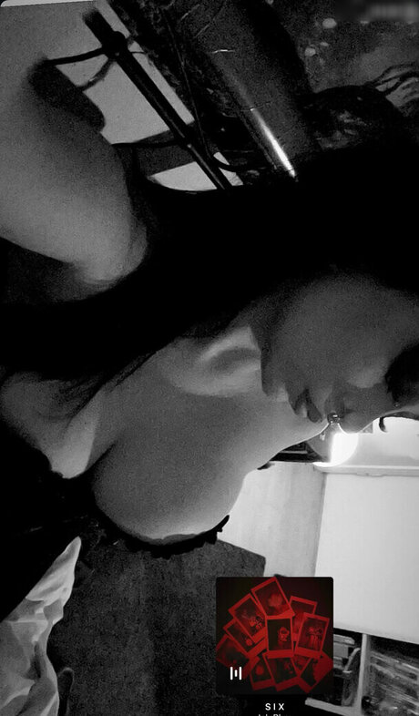 Gothminze pornstar nude images