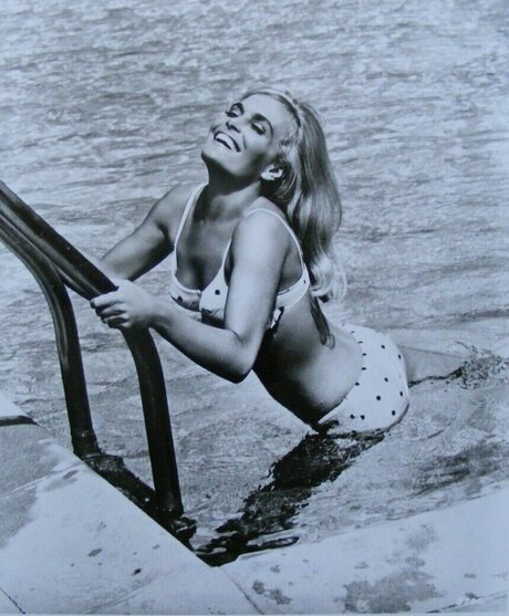 mom fuck onlyfans hot xxx images