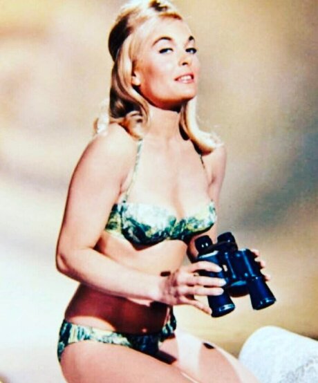 Vintage Sexy Celebs star top galleries