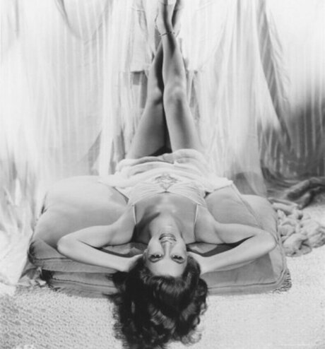 Vintage Sexy Celebs star hd galleries