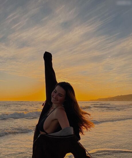 anfr00 erotic model photos