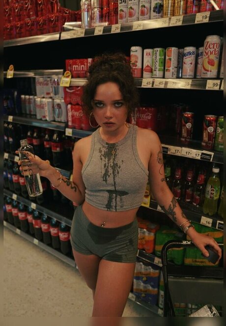 Enina24 hd actress img