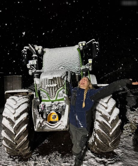 Paulas Landleben pornstar hot photo