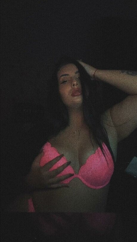 Ellyyelly star erotic image