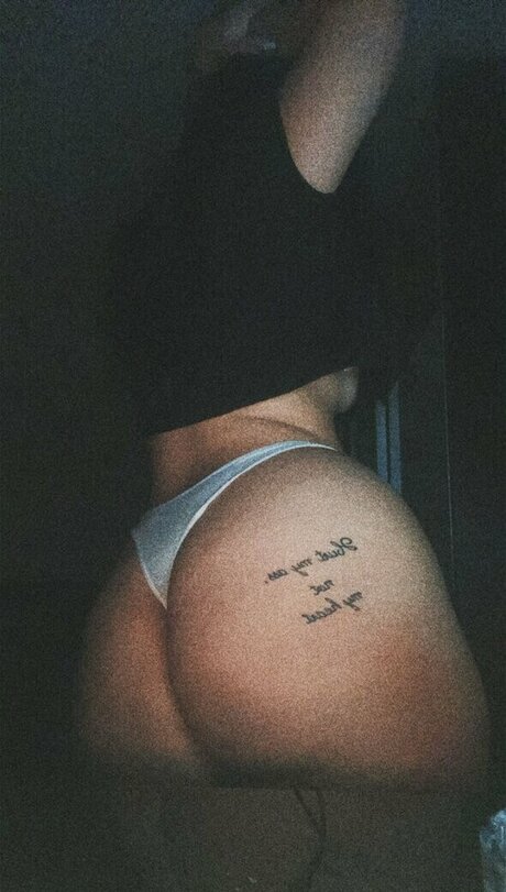 Ellyyelly pornstar hot images