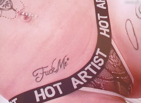 thick girls onlyfans naked pic