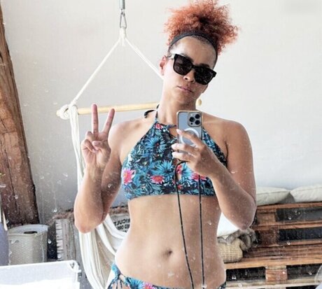 Diana Schneider model porn photos