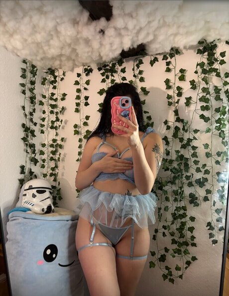 luciaaleyy model high quality pictures