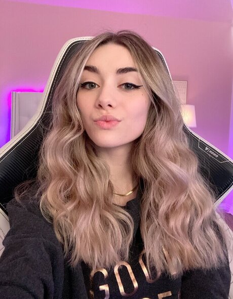 SommerSet pornstar sex pics