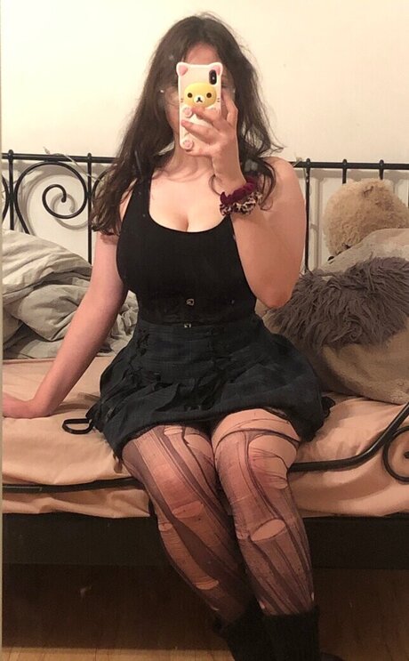 chvjownica21371 hot actress pictures