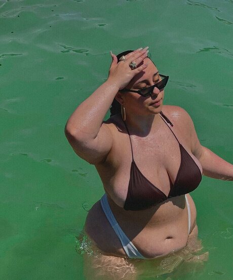 isurfavpisces porn actress photo