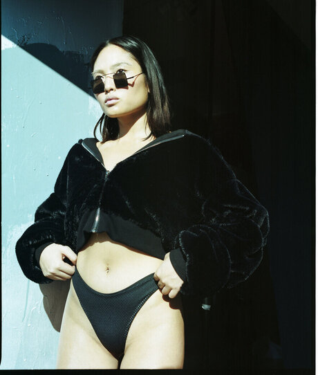 Janet Yuan porn actress pictures