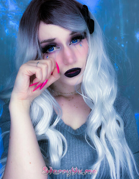 Starry Yume erotic actress pic