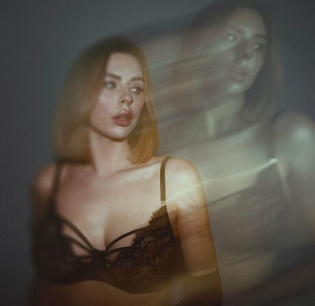 Dasha Baieva hd actress img