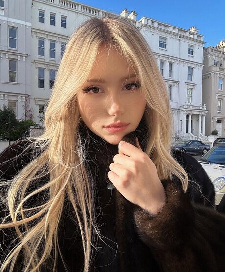 Kitty Mae nice star pics