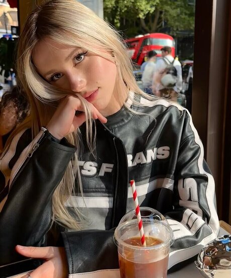 Kitty Mae model high quality photos