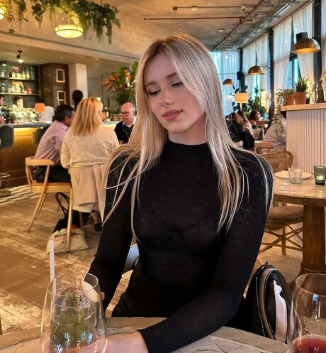 Kitty Mae porn star image