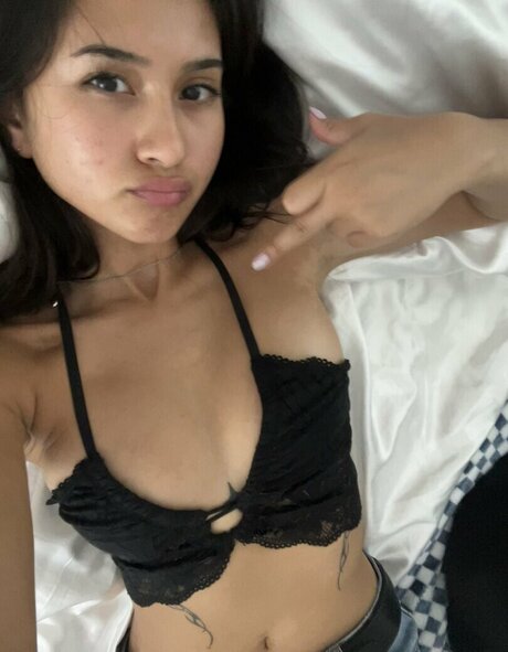 maneaterjade perfect star picture