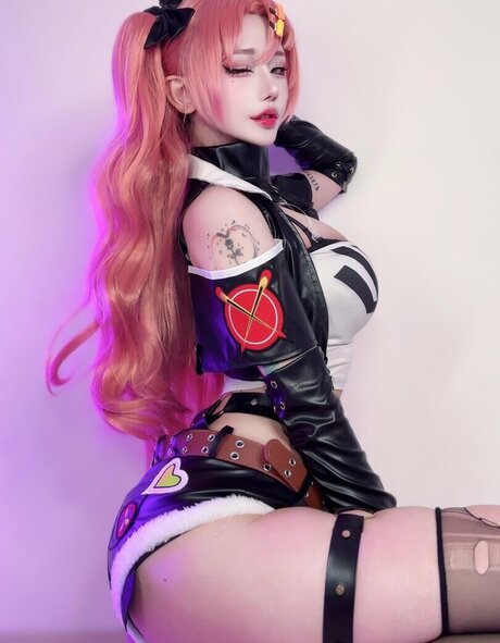 riri thisway top model photo