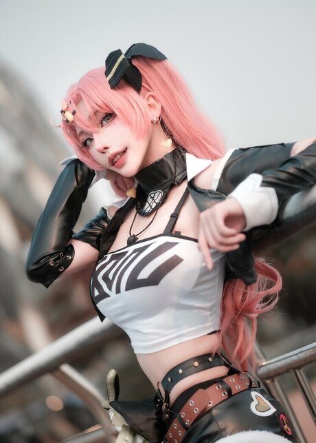 riri thisway nice model image