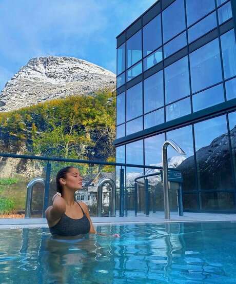 Melissa Ortega Tafjord nice star image