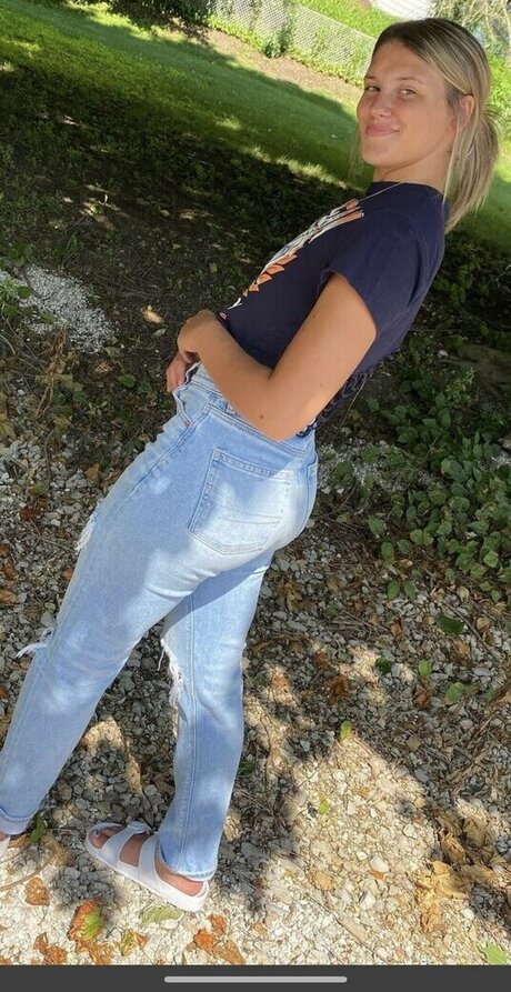 Kalia Hundley erotic model archive