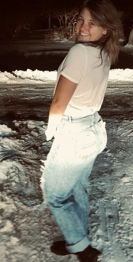 Kalia Hundley pornstar perfect image